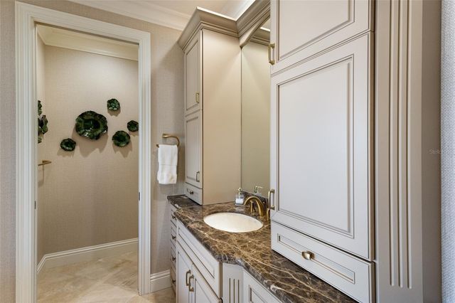 617 N OWL DRIVE, Sarasota, FL 34236