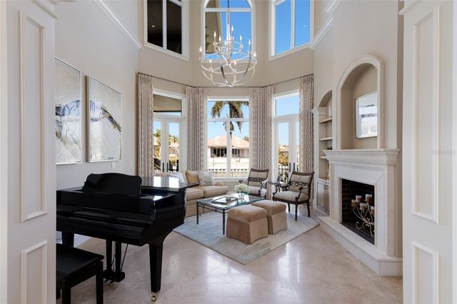 617 N OWL DRIVE, Sarasota, FL 34236