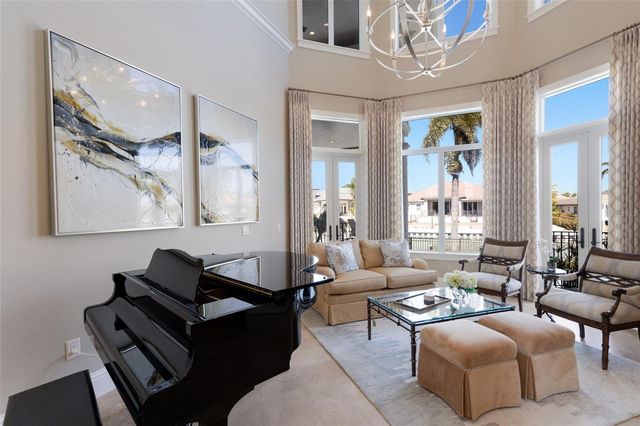 617 N OWL DRIVE, Sarasota, FL 34236