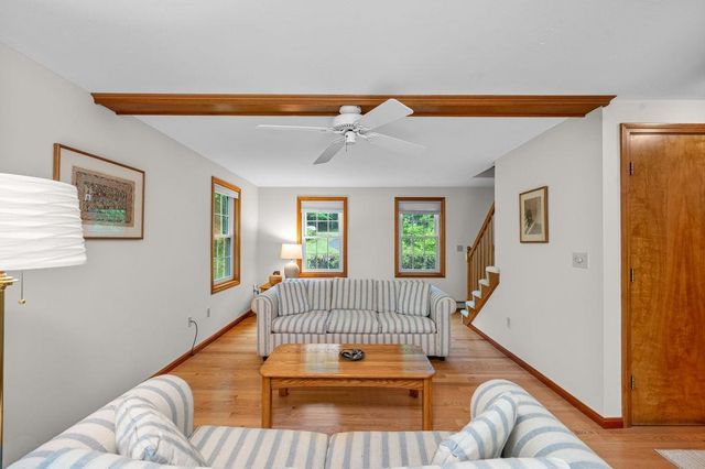 43 Sage Court, Goffstown, NH 03045