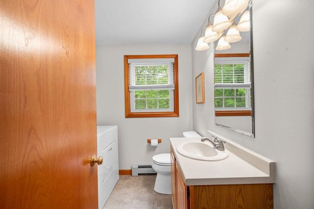 43 Sage Court, Goffstown, NH 03045