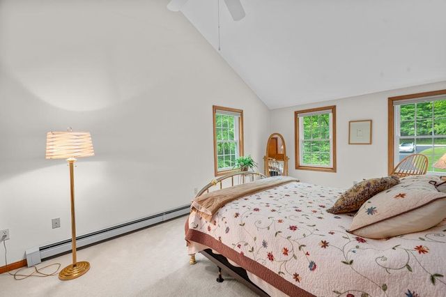 43 Sage Court, Goffstown, NH 03045