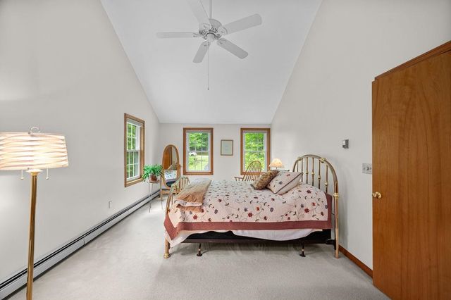 43 Sage Court, Goffstown, NH 03045