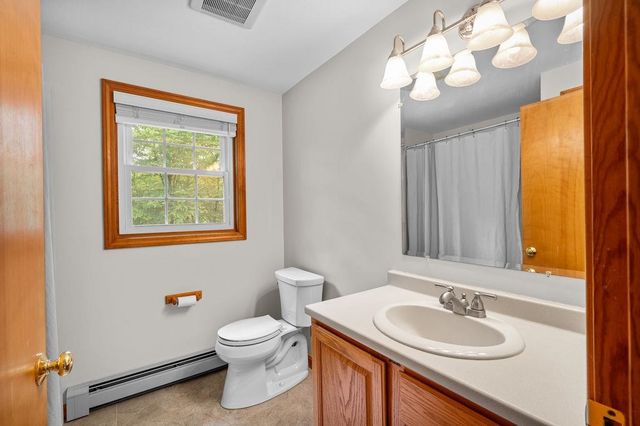 43 Sage Court, Goffstown, NH 03045