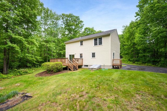 43 Sage Court, Goffstown, NH 03045