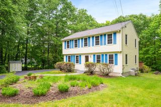 43 Sage Court, Goffstown, NH 03045