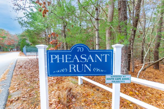 70 Cape Drive APT 11D, Mashpee, MA 02649