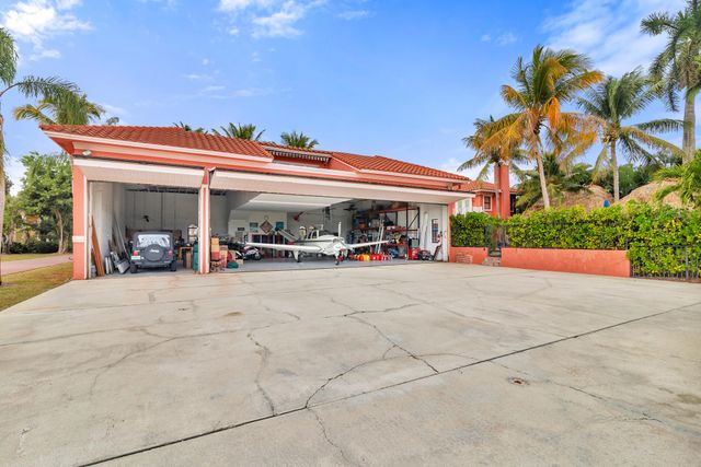 15580 Bellanca Lane, Wellington, FL 33414