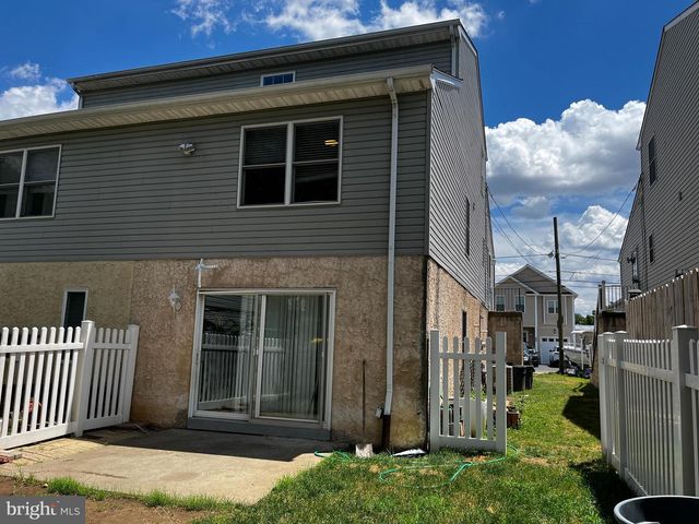 9242 CAMBRIDGE ST, Philadelphia, PA 19114