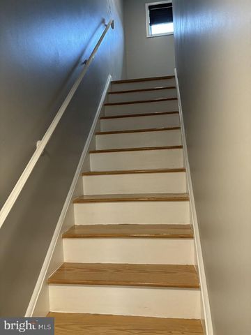 9242 CAMBRIDGE ST, Philadelphia, PA 19114