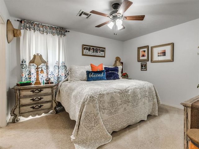 752 Red Oak Terrace, Edmond, OK 73003