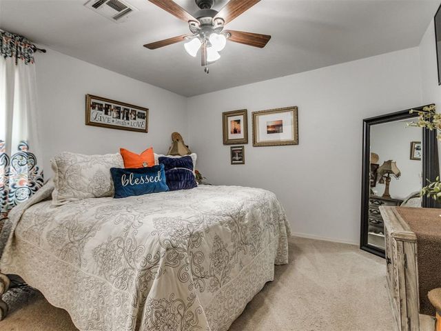 752 Red Oak Terrace, Edmond, OK 73003