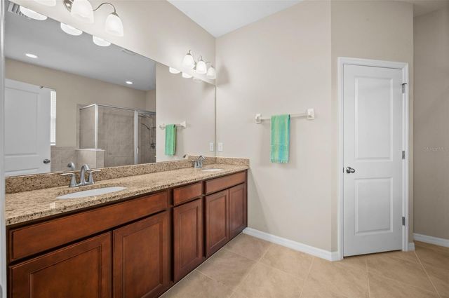 2280 MIDNIGHT PEARL DRIVE, Sarasota, FL 34240