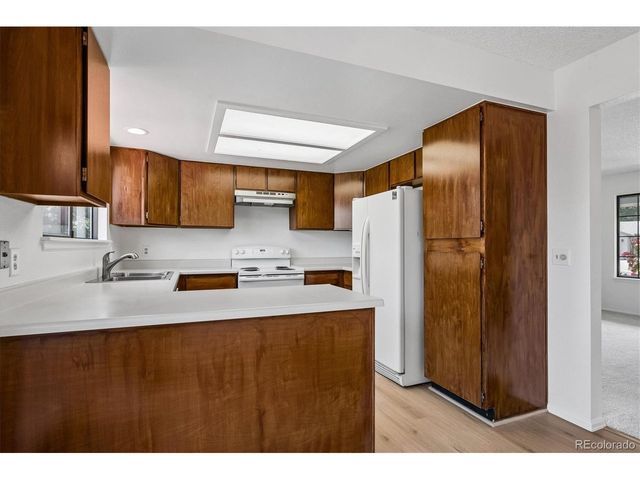 8954 S Round Rock St, Littleton, CO 80126