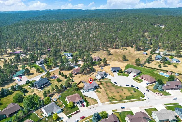 7245 CASTLEWOOD DR, Summerset, SD 57718