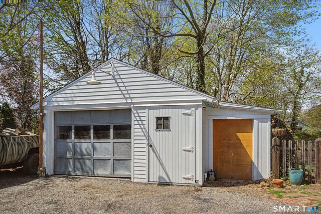 57 Grove Street, Clinton, CT 06413