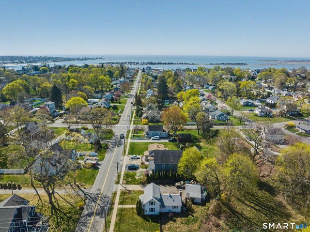 57 Grove Street, Clinton, CT 06413