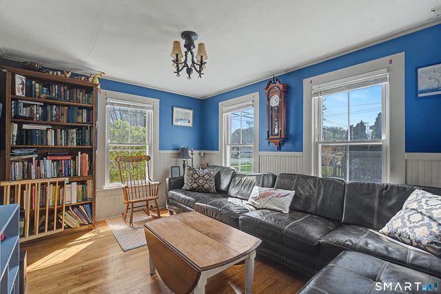57 Grove Street, Clinton, CT 06413