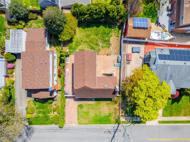 49 Beatrice Avenue, Syosset, NY 11791