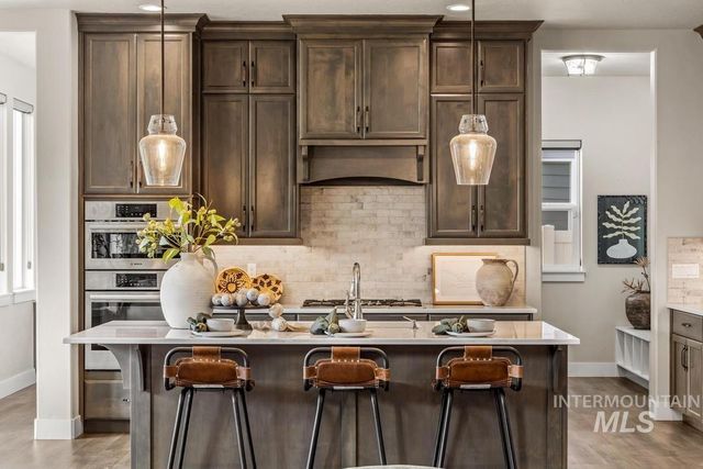 6103 S Phoebe Place, Meridian, ID 83642