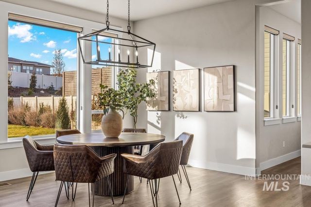 6103 S Phoebe Place, Meridian, ID 83642