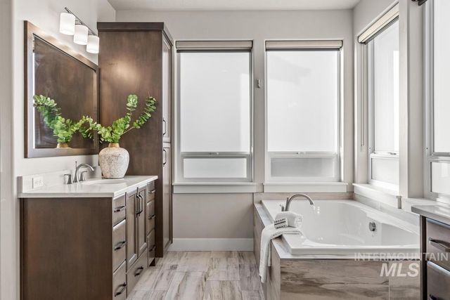 6103 S Phoebe Place, Meridian, ID 83642