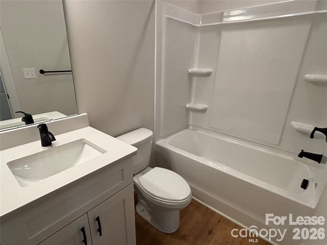 4811 Victoria Avenue, Charlotte, NC 28269