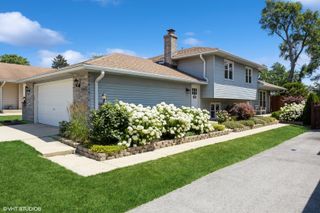 3925 Williams Street, Downers Grove, IL 60515