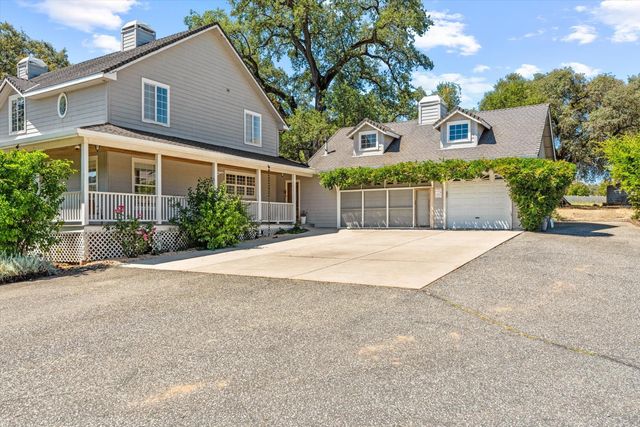 13197 Lake Valley Dr, Auburn, CA 95602