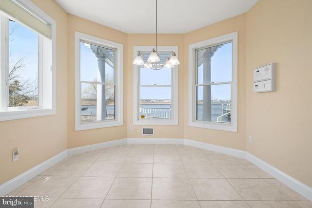1100 ISLAND DR, Bayville, NJ 08721