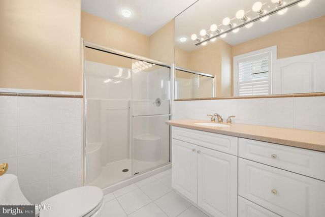 1100 ISLAND DR, Bayville, NJ 08721