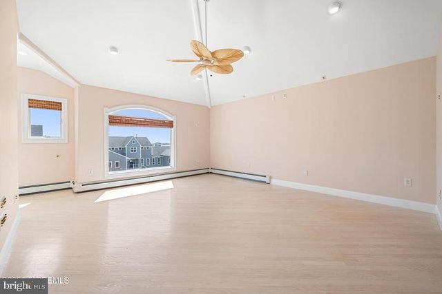 1100 ISLAND DR, Bayville, NJ 08721