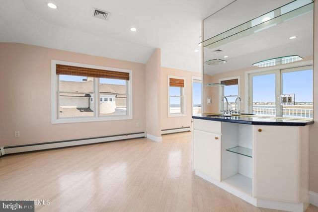 1100 ISLAND DR, Bayville, NJ 08721