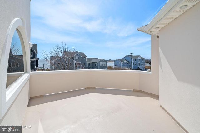 1100 ISLAND DR, Bayville, NJ 08721