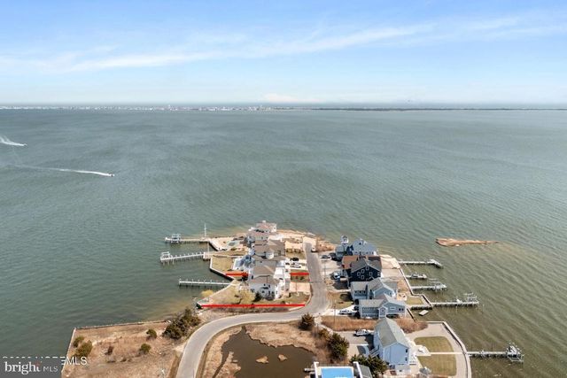 1100 ISLAND DR, Bayville, NJ 08721