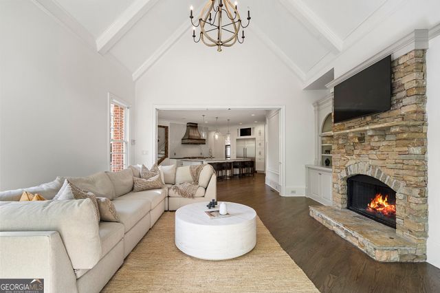 510 Grove Park Place, Roswell, GA 30075