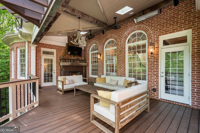 510 Grove Park Place, Roswell, GA 30075