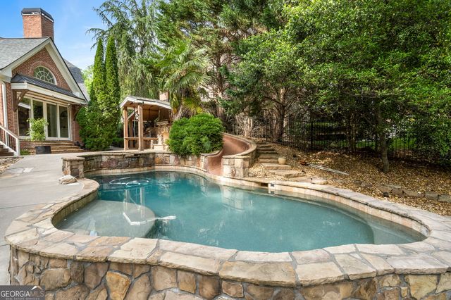 510 Grove Park Place, Roswell, GA 30075