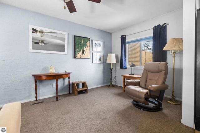 424 W Sixteenth Street # 1, Traverse City, MI 49684