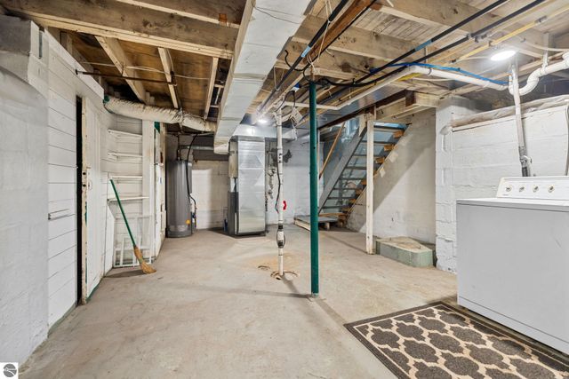 424 W Sixteenth Street # 1, Traverse City, MI 49684