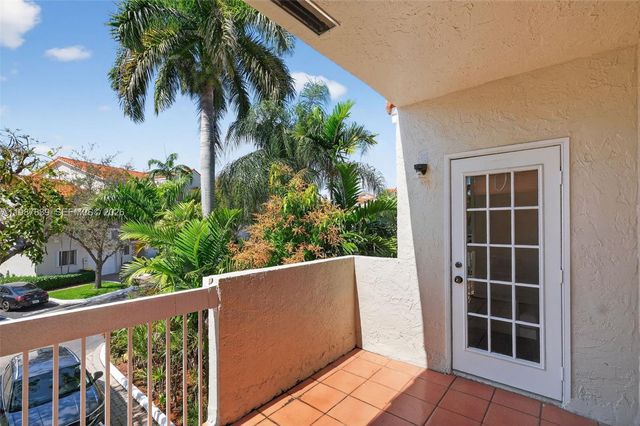 21391 Marina Cove Circle K11, Aventura, FL 33180