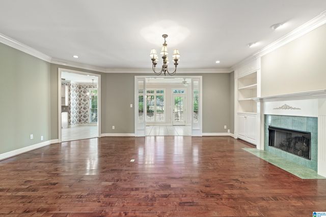 2547 WOODFERN CIRCLE, Hoover, AL 35244