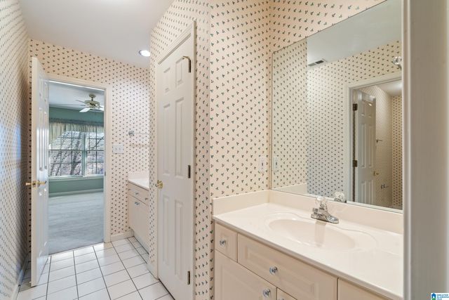 2547 WOODFERN CIRCLE, Hoover, AL 35244