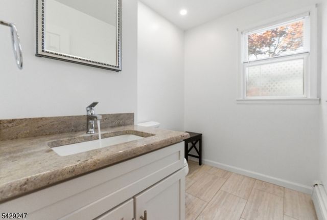31 Lakeview Rd, Sparta Twp., NJ 07871