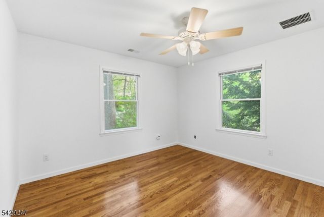 31 Lakeview Rd, Sparta Twp., NJ 07871