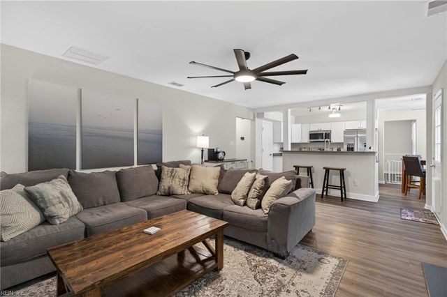1817 Culver QUAY, Virginia Beach, VA 23454