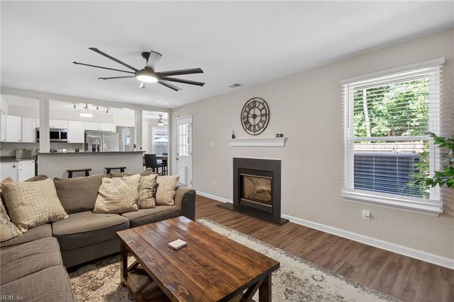 1817 Culver QUAY, Virginia Beach, VA 23454