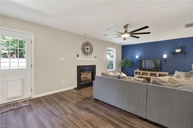 1817 Culver QUAY, Virginia Beach, VA 23454