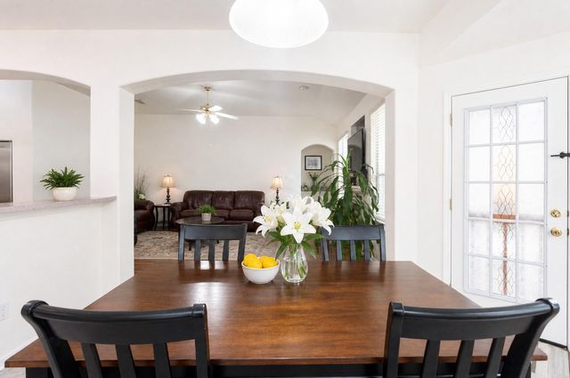 1727 Whispering Forest Drive, Kingwood, TX 77339