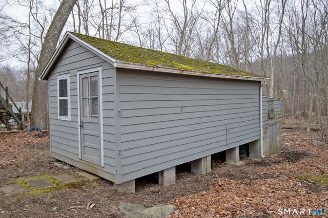 4 Myrtle Road, East Hampton, CT 06424